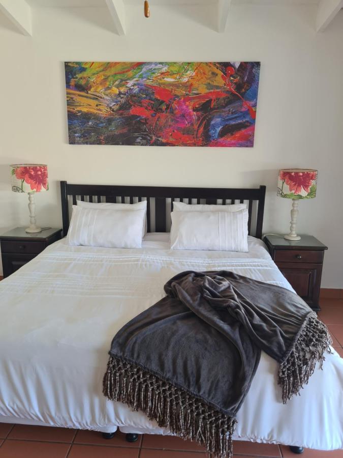 Indaba Manor On 413 Owen Ellis Dr Hotel Port Edward Eksteriør billede
