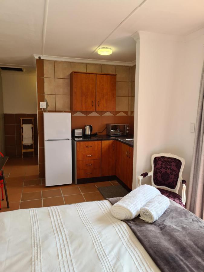 Indaba Manor On 413 Owen Ellis Dr Hotel Port Edward Eksteriør billede